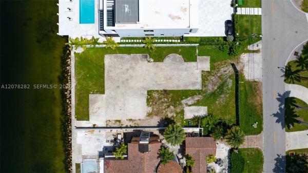 Golden Shores Ocean Boulevard Estates, 18970 N Bay Rd, Sunny Isles Beach, Florida 33160, image 1