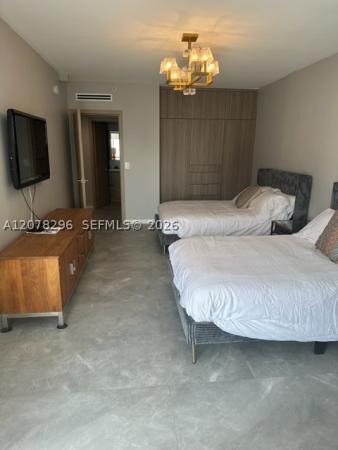 Marina Tower, 19500 Turnberry Way #25F, Aventura, Florida 33180, image 2