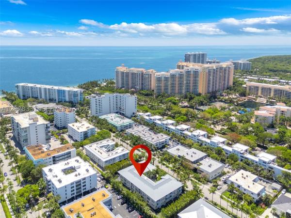 Cay Polynesia, 255 Sunrise Dr #309, Key Biscayne, Florida 33149, image 3