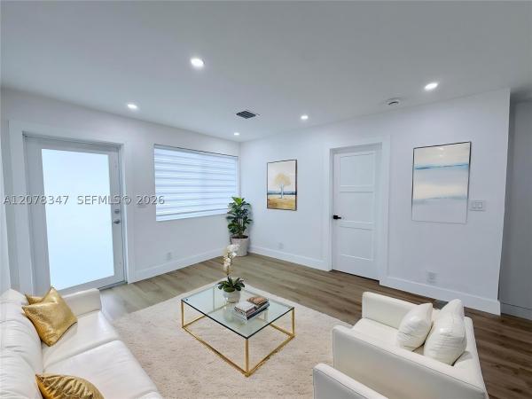 Twin Lakes South, 4130 NW 11th Ave, Oakland Park, Florida 33309, image 2