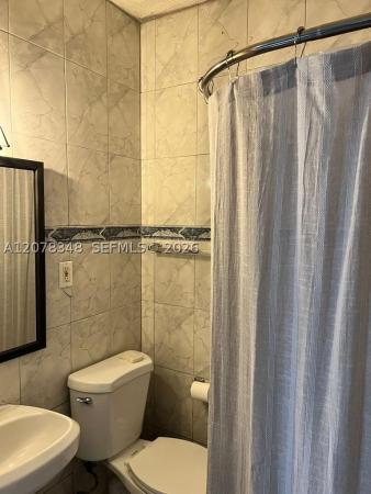 6725 N Miami Ave, Miami, Florida 33150, image 3