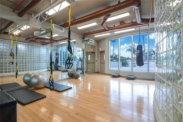 Uptown Marina Lofts, 3029 NE 188th St #505, Aventura, Florida 33180, image 3
