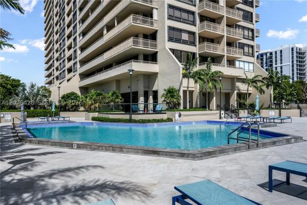 11113 Biscayne Blvd #1951, Unincorporated Dade County, Florida 33181, image 2