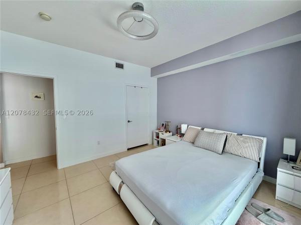 Axis On Brickell North, 1111 SW 1st Ave #2215-N, Miami, Florida 33130, image 3