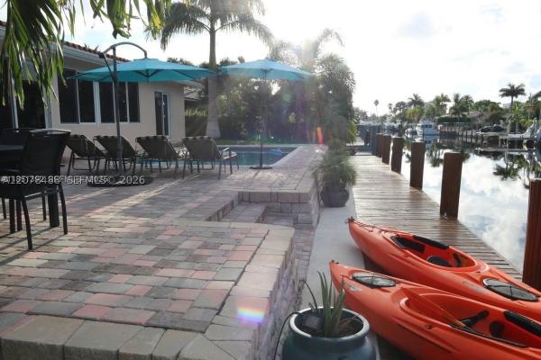 Pompano Isles, 2424 SE 9th St, Pompano Beach, Florida 33062, image 1