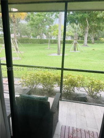 Oakwood On The Green, 9835 Riverside Dr #7-39, Coral Springs, Florida 33071, image 3