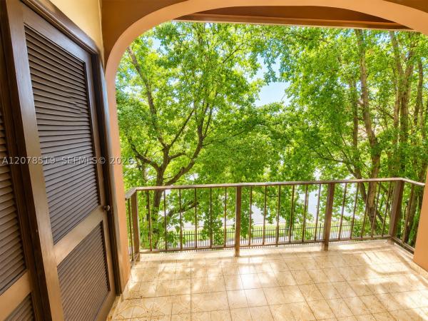 West Flagler Heritage, 10850 W Flagler St #314D, Sweetwater, Florida 33174, image 2