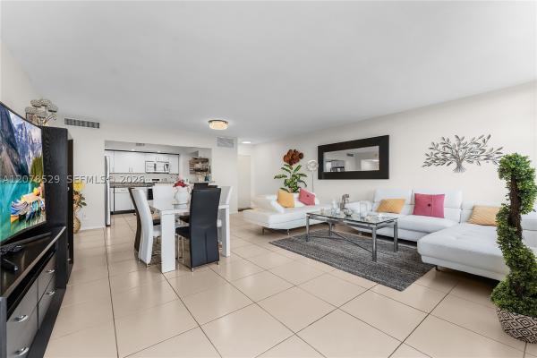 Bayview Towers North, 2150 Sans Souci Blvd #B605, North Miami, Florida 33181, image 2