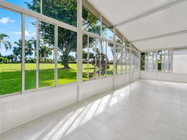 North Gate, 527 SE 27th Dr, Homestead, Florida 33033, image 3