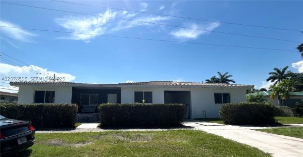 Edgewater Park, 580 Lee Dr, Miami Springs, Florida 33166, image 2