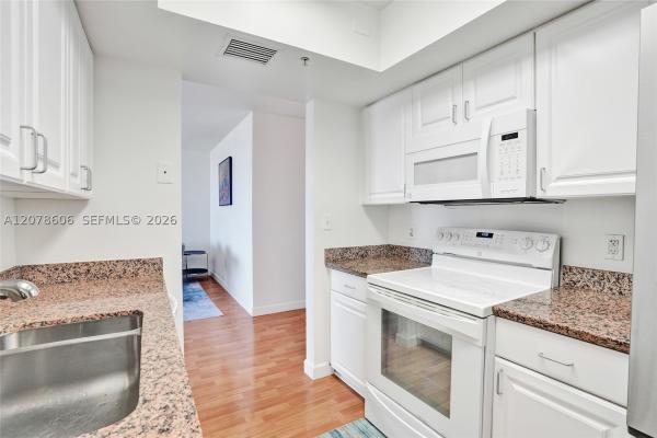 Yacht Club At Portofino, 90 Alton Rd #807, Miami Beach, Florida 33139, image 1