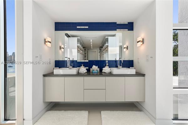 Hibiscus Island, 440 S Hibiscus Dr, Miami Beach, Florida 33139, image 3
