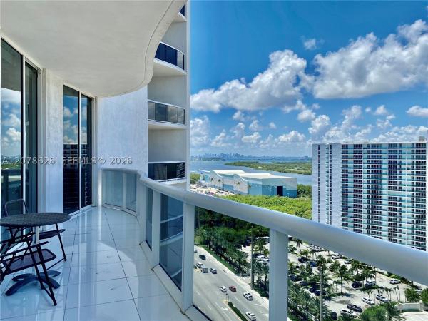 Tdr Tower 3, 15811 Collins Ave #1605, Sunny Isles Beach, Florida 33160, image 3
