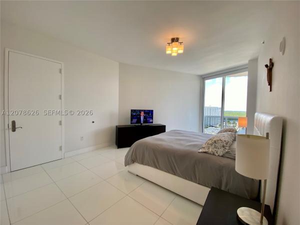 Tdr Tower 3, 15811 Collins Ave #1605, Sunny Isles Beach, Florida 33160, image 1