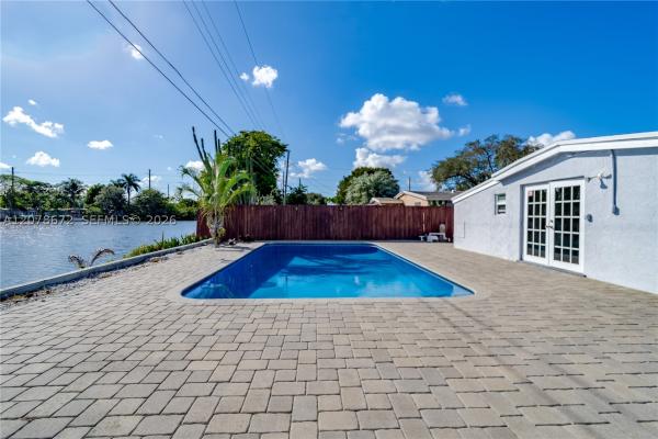 Playland Estates, 5900 N Farragut Dr, Hollywood, Florida 33021, image 1