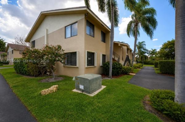 Windwood Isles, 100 SE 7th St #801, Deerfield Beach, Florida 33441, image 2