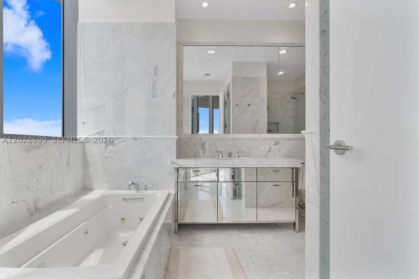 Chateau Beach Residences, 17475 Collins Ave #2203, Sunny Isles Beach, Florida 33160, image 2