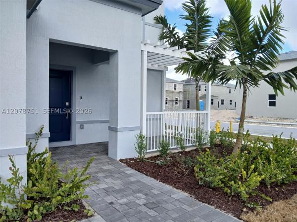 19507 SW 339th Ter, Homestead, Florida 33034, image 2