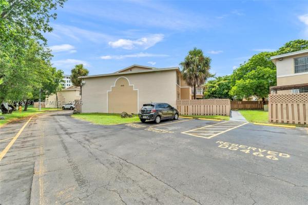 Doral Gardens, 4140 NW 79th Ave #2B, Doral, Florida 33166, image 3