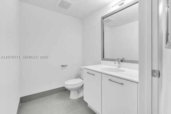 Mint At Riverfront, 92 SW 3rd St #1403, Miami, Florida 33130, image 3