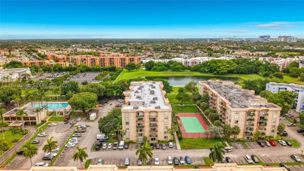 9350 Fontainebleau Blvd #101, Unincorporated Dade County, Florida 33172, image 3