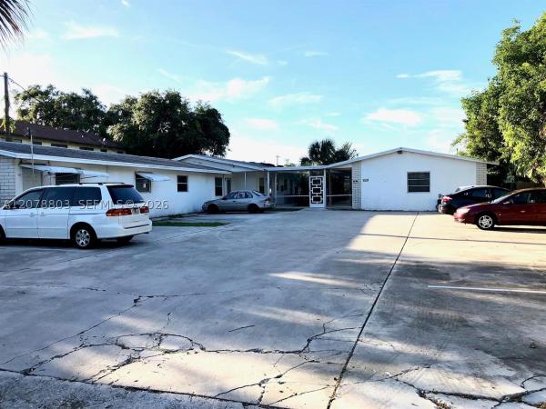 1746 3rd Ave N #3, Lake Worth Beach, Florida 33460, image 2