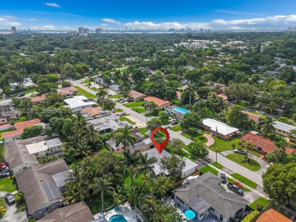 435 NE 114th St, Unincorporated Dade County, Florida 33161, image 3