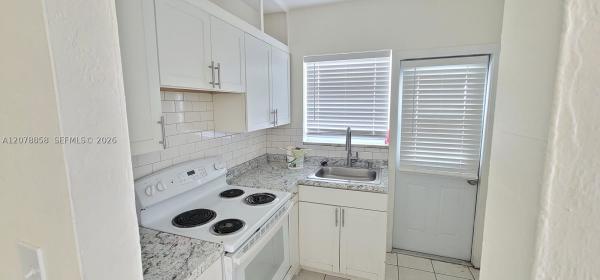 139 NE 168th St, North Miami Beach, Florida 33162, image 1