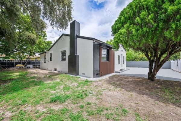 Richmond Park, 1521 NW 33rd St, Miami, Florida 33142, image 1