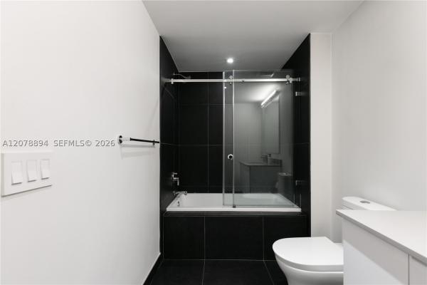 Miami, Florida 33132, image 3