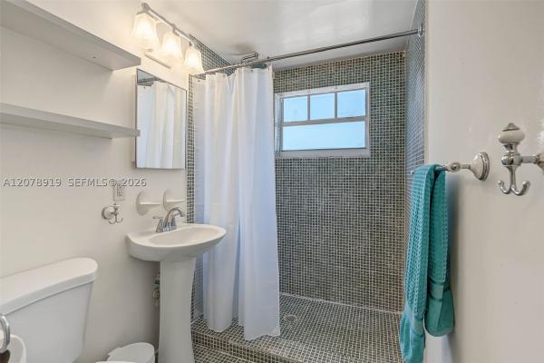 Jefferson Court, 915 8th St #102, Miami Beach, Florida 33139, image 2