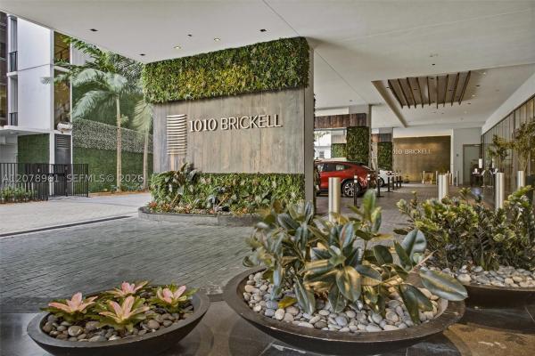 1010 Brickell, 1010 Brickell Ave #2102, Miami, Florida 33131, image 2