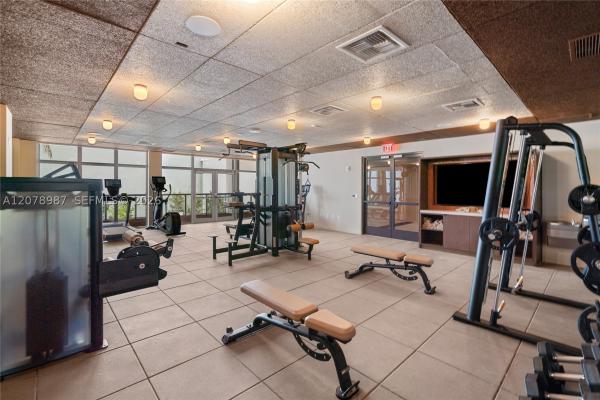 1611 SW 2nd Ave #504, Miami, Florida 33129, image 2