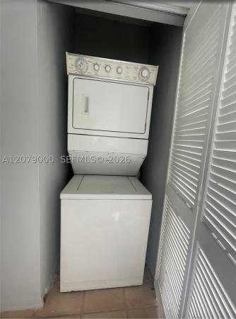 Coconuts, 48 Whitehead Cir, Weston, Florida 33326, image 2