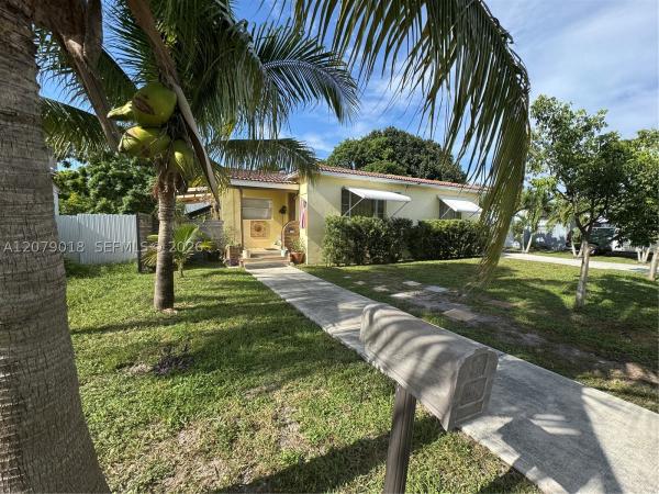 Washington Heights, 2463 Dewey St, Hollywood, Florida 33020, image 1