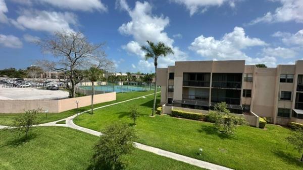 10425 SW 112th Ave #315, Unincorporated Dade County, Florida 33176, image 1