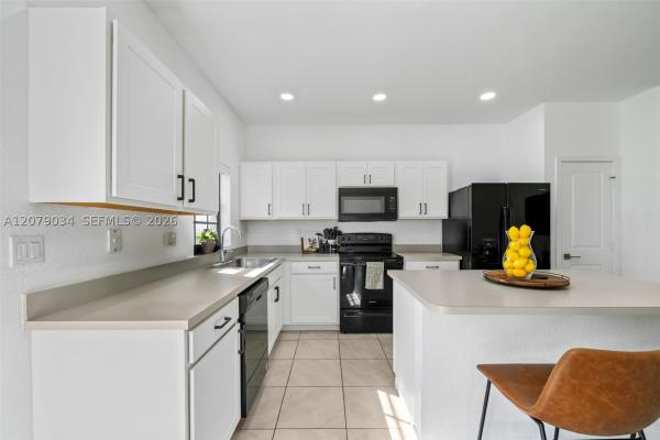 Regal Palm Square, 757 SW 11th St, Florida City, Florida 33034, image 3
