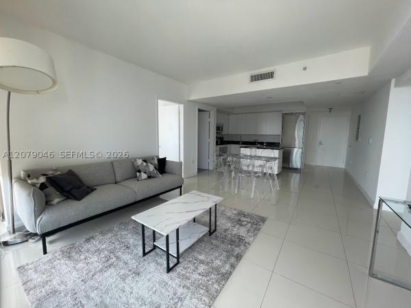 Mint At Riverfront, 92 SW 3rd St #3504, Miami, Florida 33130, image 2