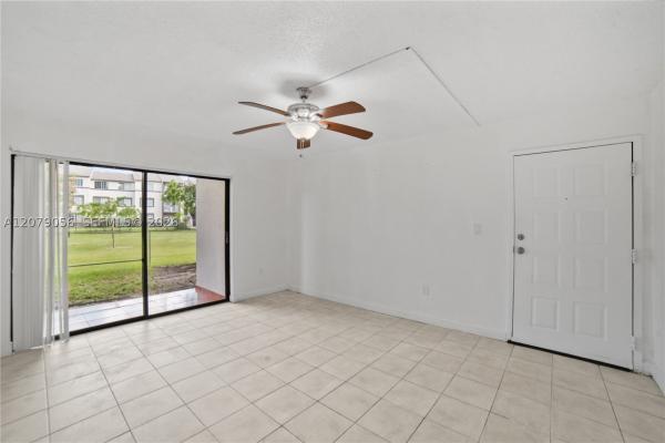 7155 NW 179th St #108, Hialeah, Florida 33015, image 3