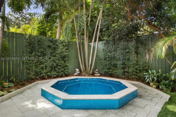 3740 Irvington Ave, Miami, Florida 33133, image 1