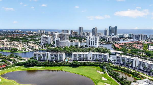 Duo East, 1755 E Hallandale Beach Blvd #305E, Hallandale Beach, Florida 33009, image 1