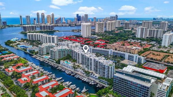 Uptown Marina Lofts, 3029 NE 188th St #618, Aventura, Florida 33180, image 2