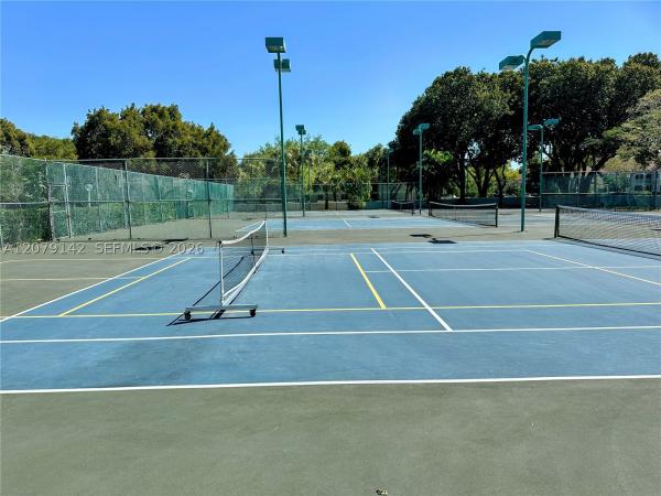 107 Gardens Dr #106, Pompano Beach, Florida 33069, image 3