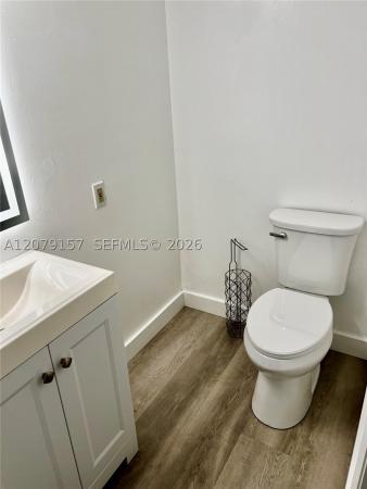 Brickell Key Two, 540 Brickell Key Dr #218, Miami, Florida 33131, image 3