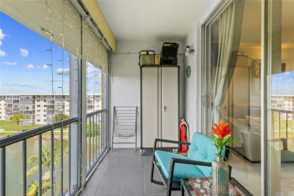 Point East, 2855 Leonard Dr #H-605, Aventura, Florida 33160, image 2