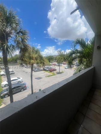 Samari Lake East, 10090 NW 80th Ct #1347, Hialeah Gardens, Florida 33016, image 3