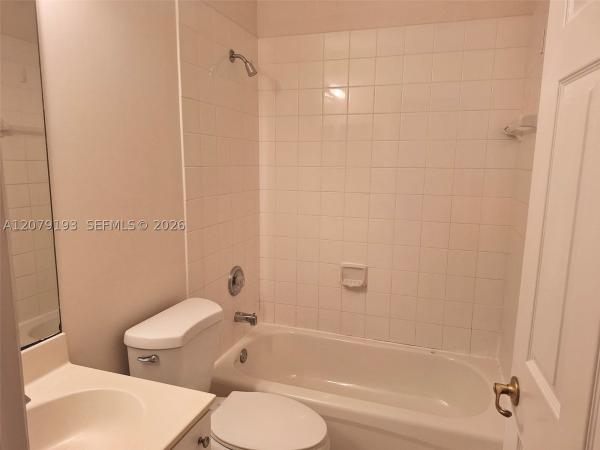 5770 NW 113th Pl, Doral, Florida 33178, image 2
