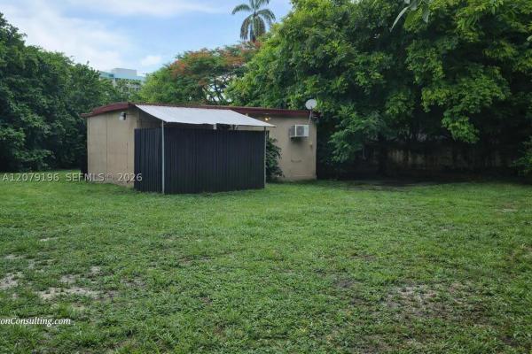 759 S Biscayne River Dr, Unincorporated Dade County, Florida 33169, image 2