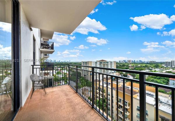 Puerta De Palmas, 888 S Douglas Rd #1512, Coral Gables, Florida 33134, image 2
