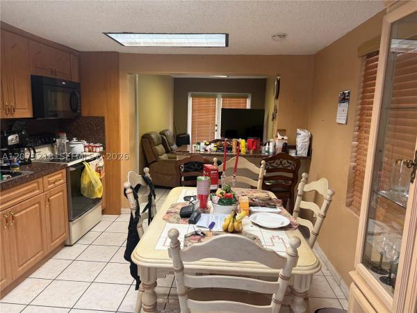 Hialeah Residential, 962 E 19th St, Hialeah, Florida 33013, image 3
